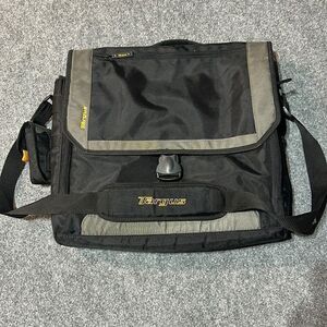 Heavy Duty Laptop Travel Bag